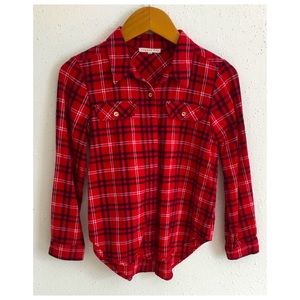 16—LONG SLEEVES BUTTON UP SHIRT
